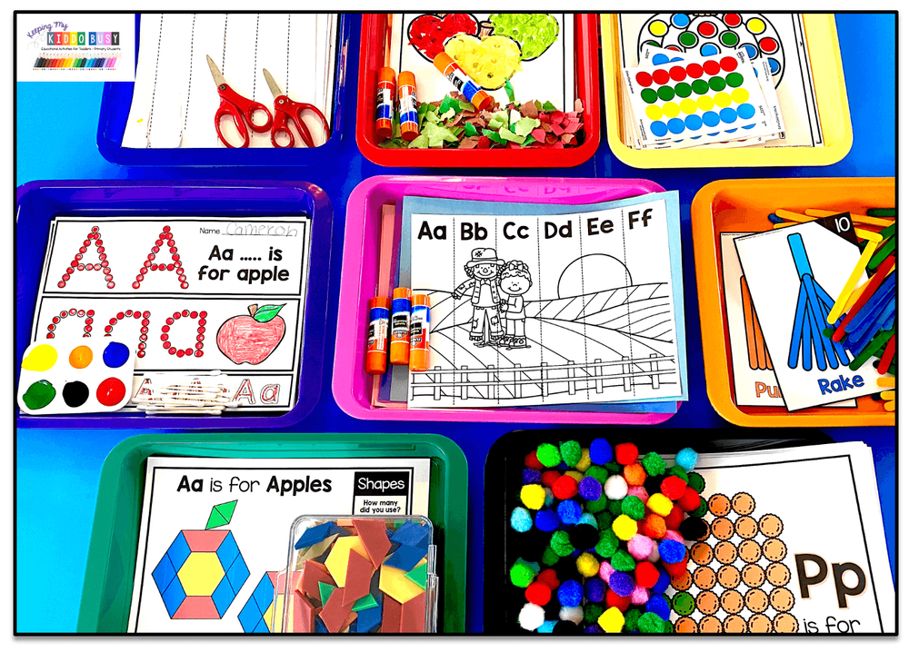 FREE lesson plans for the first day of kindergarten — Keeping My Kiddo Busy